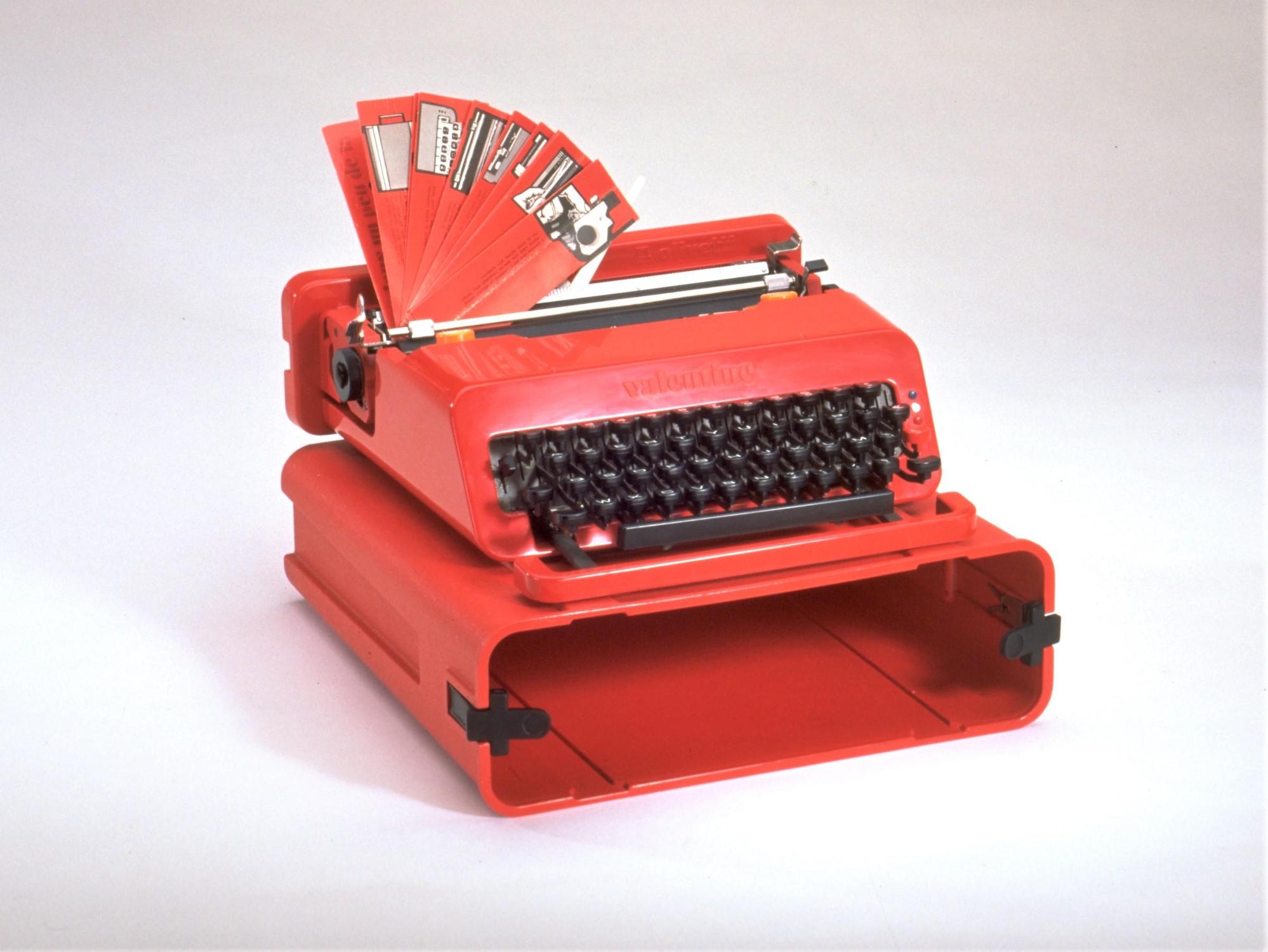 Machine &agrave; &eacute;crire "Valentine"